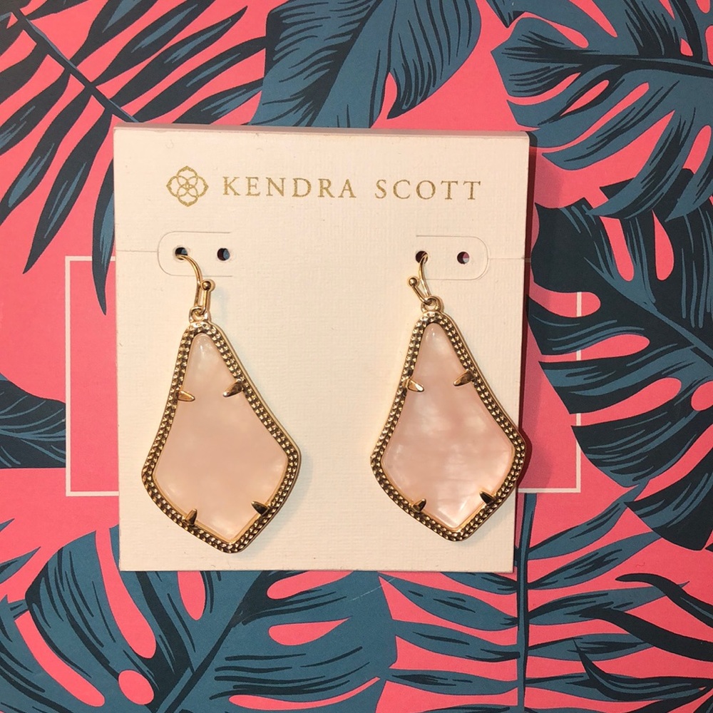 Kendra Scott Alexa earnings